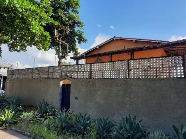 Foto 1 de Casa com 8 Quartos para alugar, 360m² em Planalto, Belo Horizonte