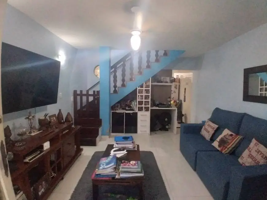 Foto 2 de Casa de Condomínio com 2 Quartos à venda, 69m² em Vila Blanche, Cabo Frio
