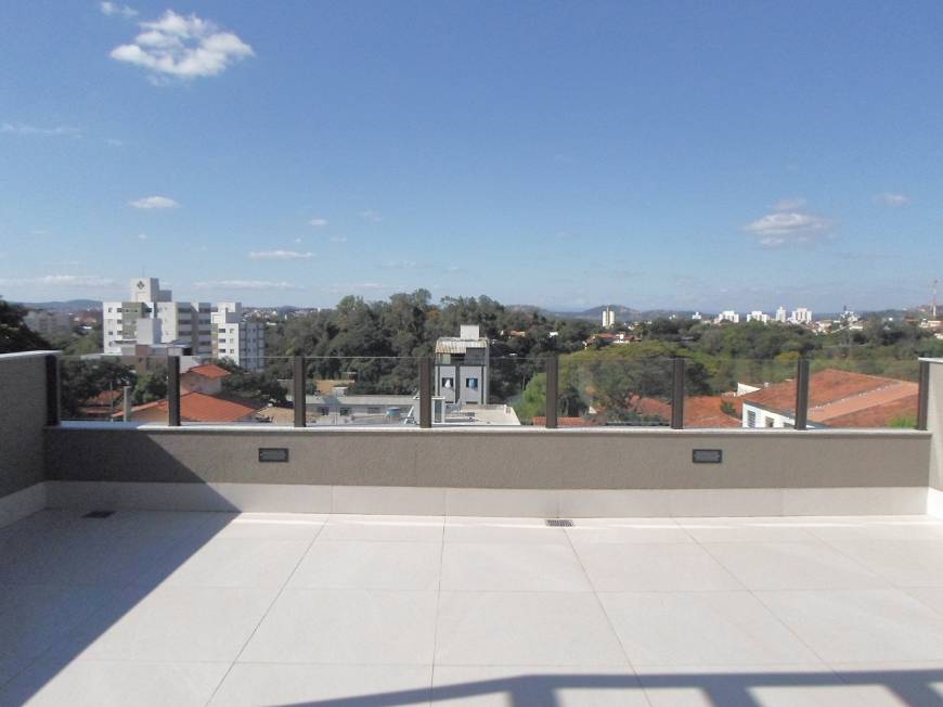 Foto 1 de Cobertura com 3 Quartos à venda, 123m² em Planalto, Belo Horizonte
