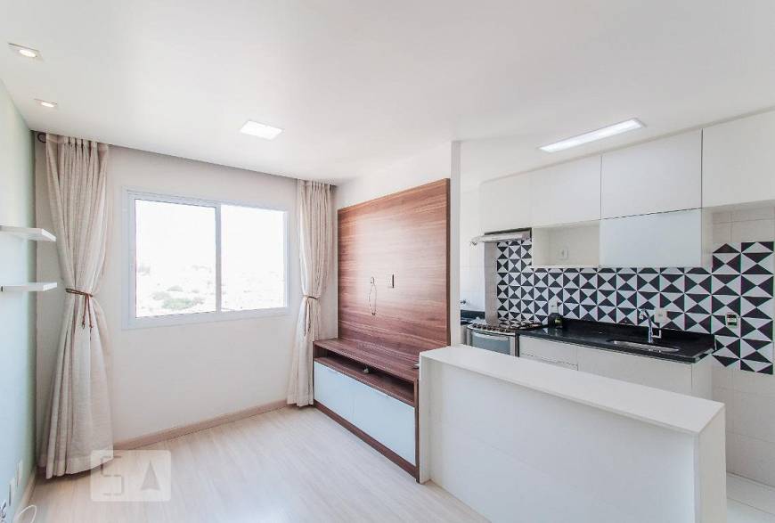 Foto 1 de Apartamento com 1 Quarto para alugar, 33m² em Cambuci, São Paulo