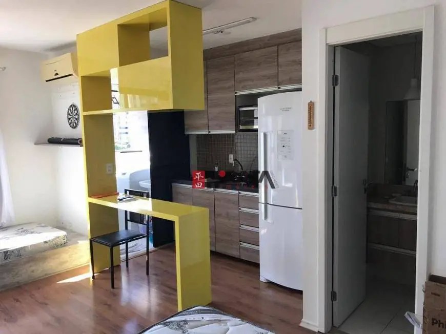 Foto 1 de Apartamento com 1 Quarto à venda, 26m² em Cidade Monções, São Paulo