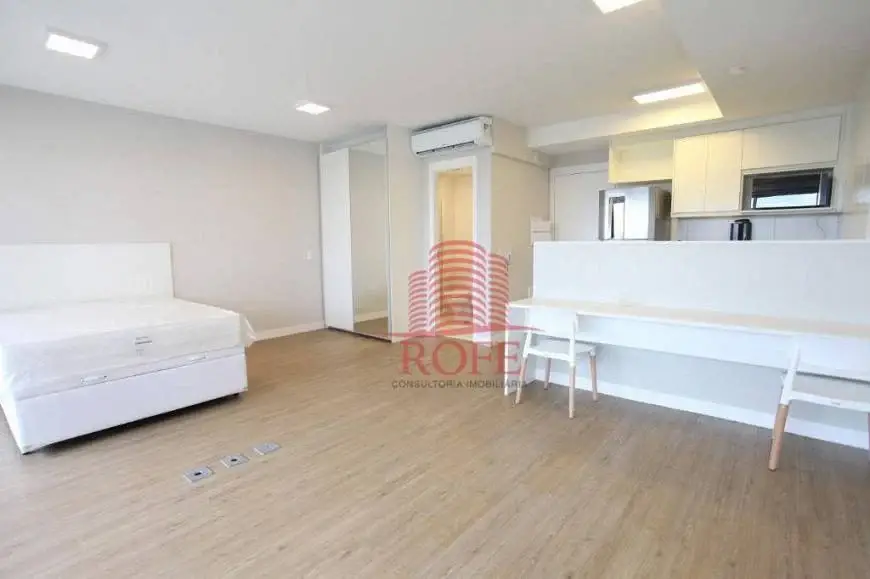 Foto 1 de Apartamento com 1 Quarto para alugar, 48m² em Granja Julieta, São Paulo