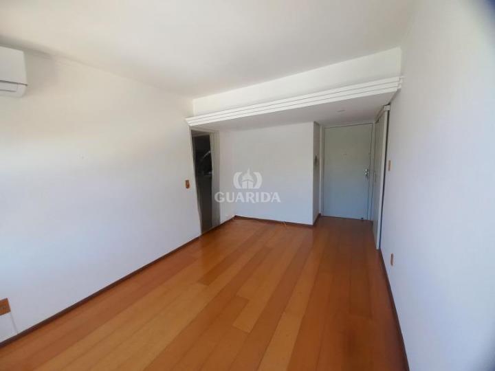 Foto 2 de Apartamento com 2 Quartos para alugar, 55m² em Auxiliadora, Porto Alegre