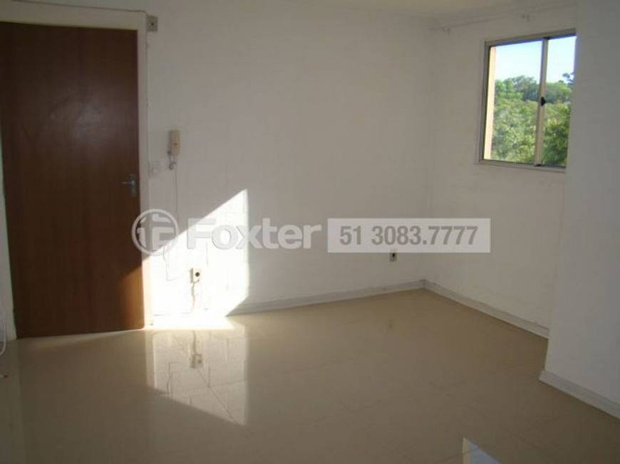 Foto 2 de Apartamento com 2 Quartos à venda, 39m² em Campo Novo, Porto Alegre