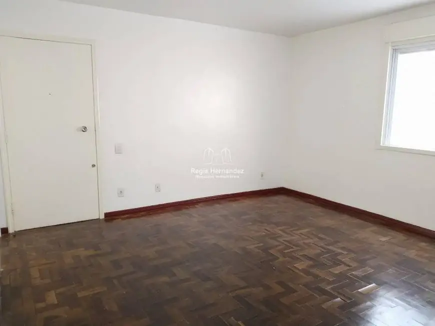 Foto 2 de Apartamento com 2 Quartos à venda, 91m² em Centro, Pelotas