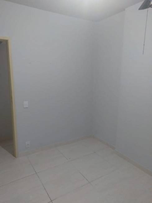 Foto 3 de Apartamento com 2 Quartos para alugar, 48m² em Centro, Rio de Janeiro