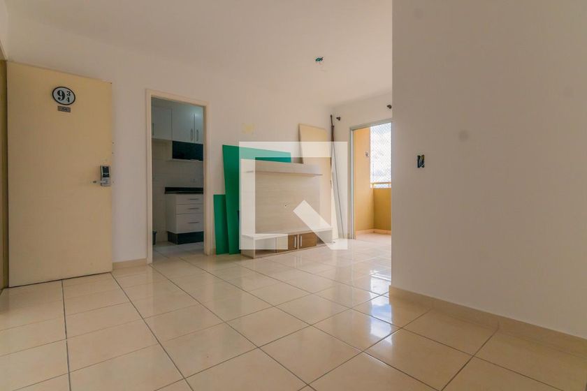 Foto 2 de Apartamento com 2 Quartos para alugar, 57m² em Interlagos, São Paulo