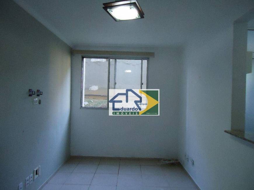 Foto 2 de Apartamento com 2 Quartos à venda, 48m² em Jardim São Luís, Suzano