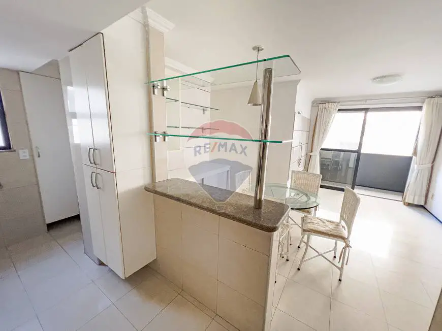 Foto 5 de Apartamento com 2 Quartos à venda, 60m² em Meireles, Fortaleza