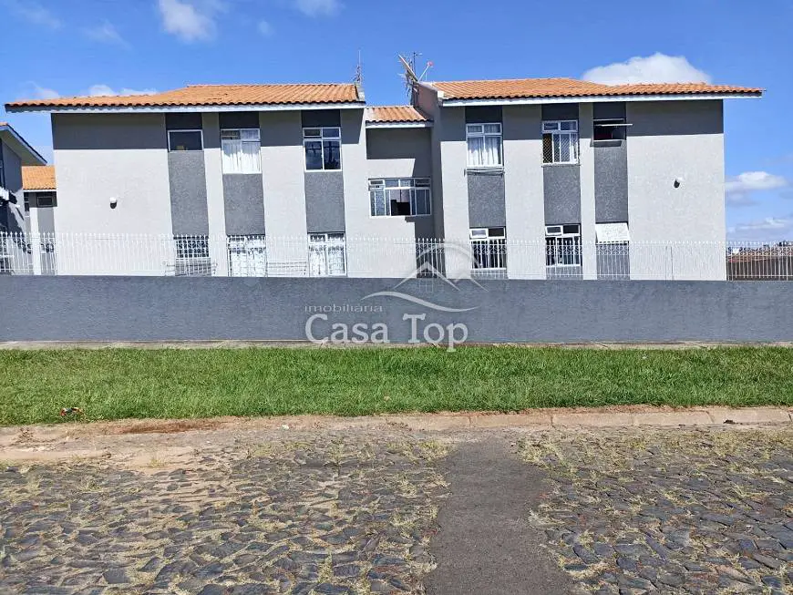 Foto 2 de Apartamento com 2 Quartos à venda, 41m² em Uvaranas, Ponta Grossa
