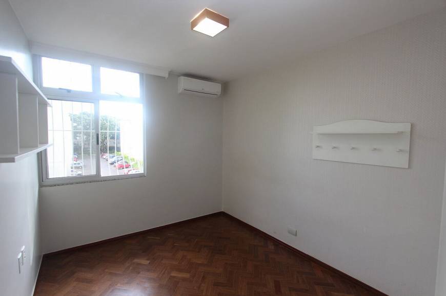 Foto 3 de Apartamento com 3 Quartos para alugar, 98m² em Asa Sul, Brasília