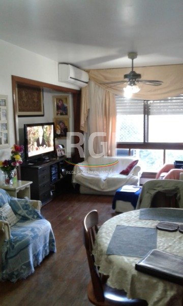 Foto 2 de Apartamento com 3 Quartos à venda, 96m² em Auxiliadora, Porto Alegre