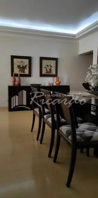 Foto 3 de Apartamento com 3 Quartos à venda, 173m² em Centro, Arapongas