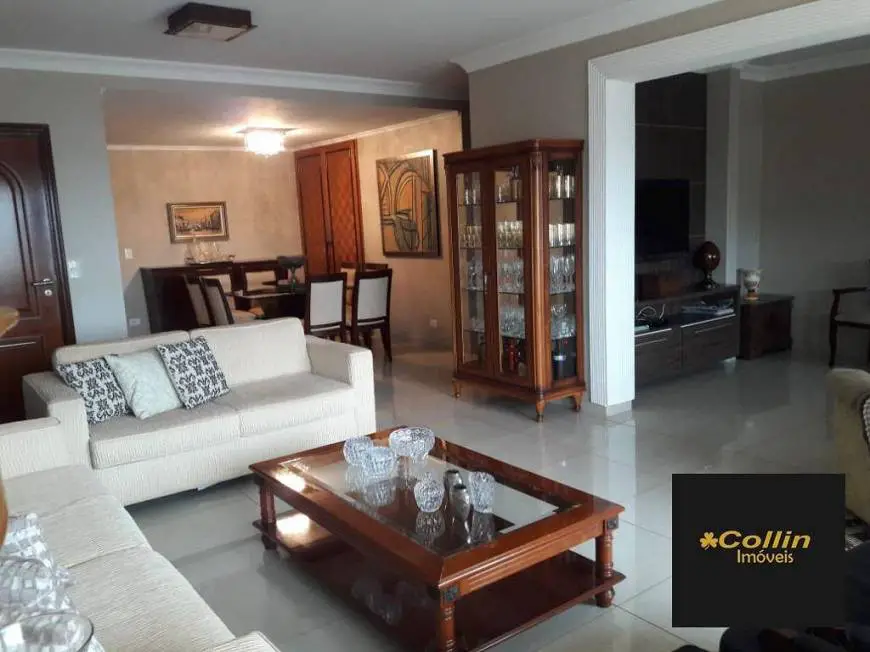 Foto 1 de Apartamento com 3 Quartos à venda, 160m² em Centro, Uberaba