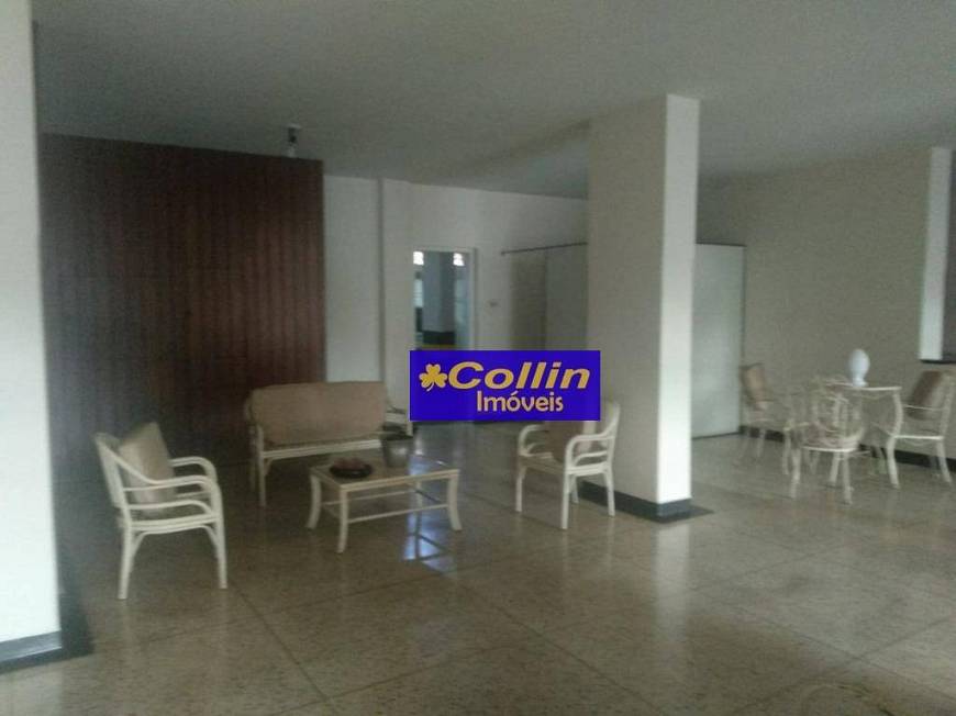Foto 2 de Apartamento com 3 Quartos à venda, 250m² em Centro, Uberaba