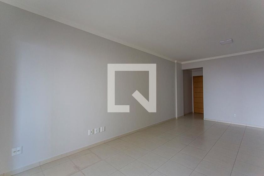 Foto 4 de Apartamento com 3 Quartos para alugar, 103m² em Centro, Uberlândia