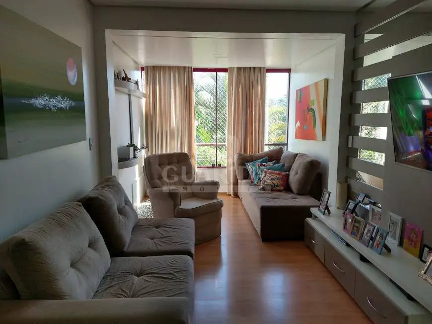 Foto 2 de Apartamento com 3 Quartos à venda, 92m² em Cristo Redentor, Porto Alegre