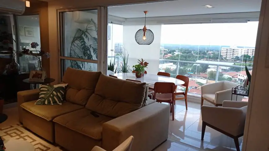 Foto 2 de Apartamento com 3 Quartos à venda, 128m² em Horto, Teresina