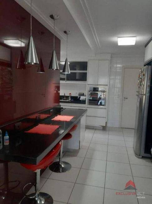 Foto 5 de Apartamento com 3 Quartos à venda, 194m² em Jardim Aquarius, São José dos Campos