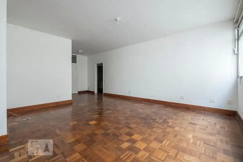 Foto 4 de Apartamento com 3 Quartos para alugar, 132m² em Jardim Europa, São Paulo
