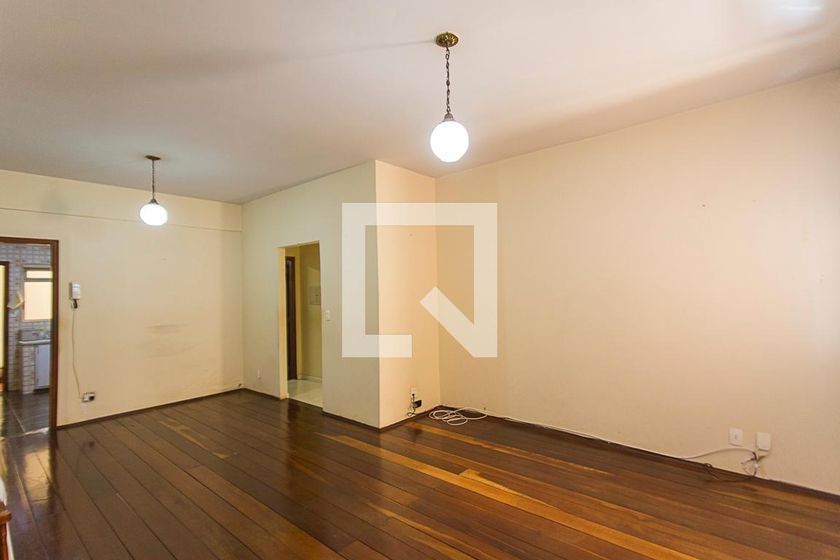Foto 1 de Apartamento com 3 Quartos para alugar, 127m² em Lidice, Uberlândia
