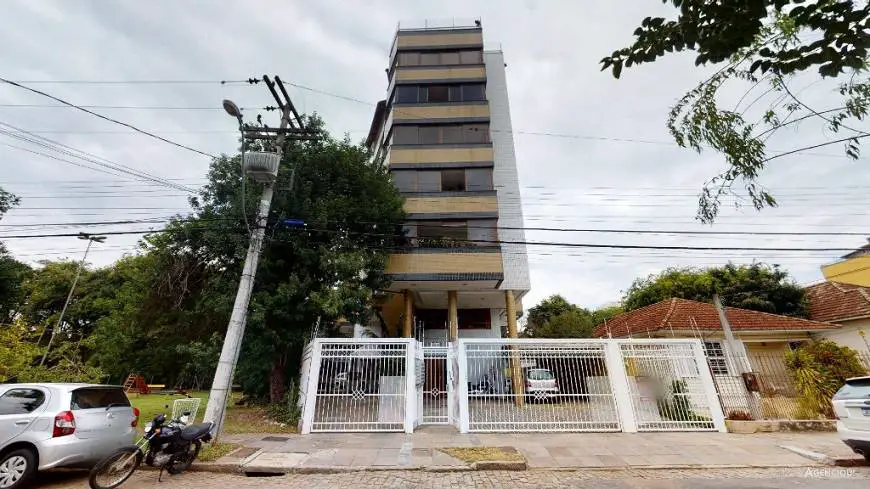 Foto 1 de Apartamento com 3 Quartos à venda, 108m² em Passo da Areia, Porto Alegre