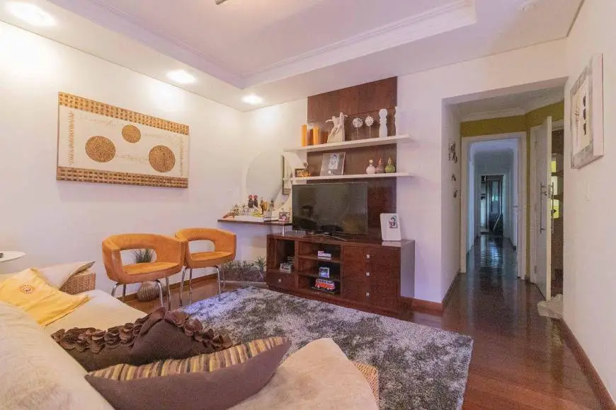 Foto 1 de Apartamento com 3 Quartos para venda ou aluguel, 135m² em Vila Bastos, Santo André