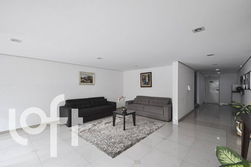 Foto 4 de Apartamento com 3 Quartos à venda, 67m² em Vila Firmiano Pinto, São Paulo