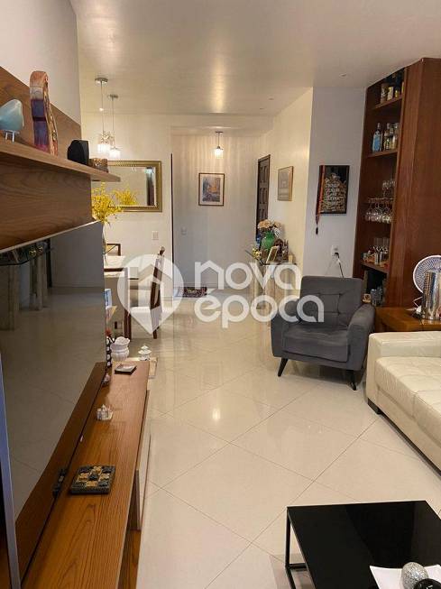 Foto 5 de Apartamento com 4 Quartos à venda, 110m² em Barra da Tijuca, Rio de Janeiro
