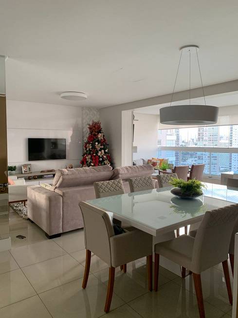 Foto 2 de Apartamento com 4 Quartos à venda, 168m² em Jardim Goiás, Goiânia