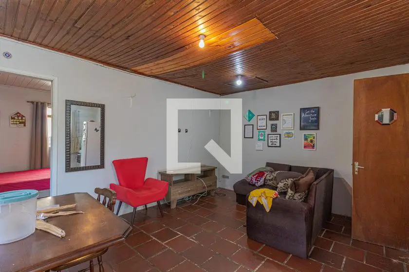 Foto 1 de Casa com 1 Quarto para alugar, 50m² em Jardim Itú Sabará, Porto Alegre