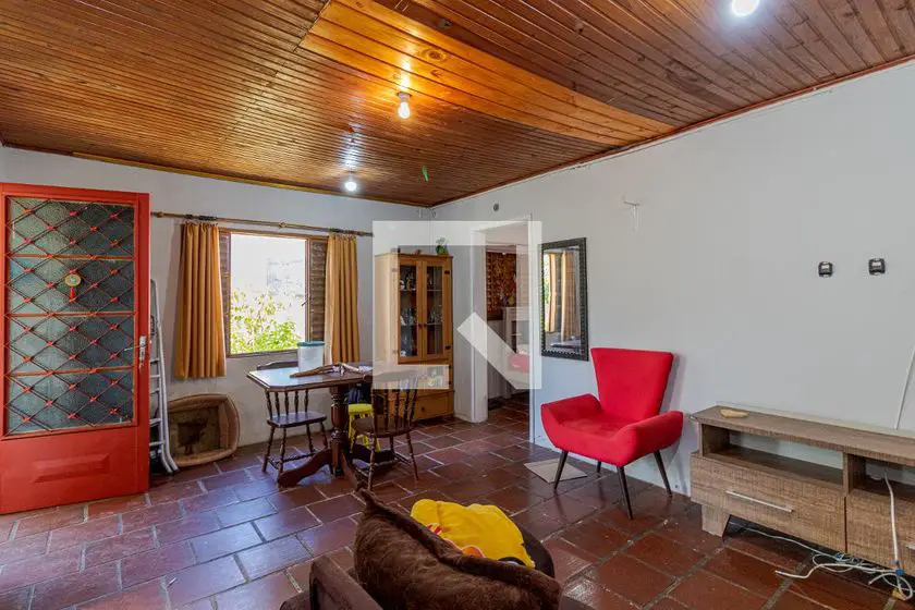 Foto 2 de Casa com 1 Quarto para alugar, 50m² em Jardim Itú Sabará, Porto Alegre