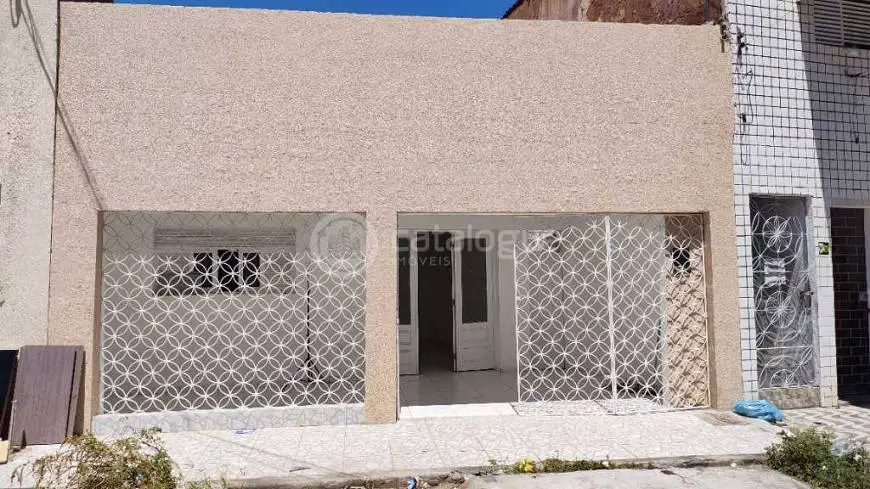Foto 1 de Casa com 3 Quartos à venda, 100m² em Alecrim, Natal
