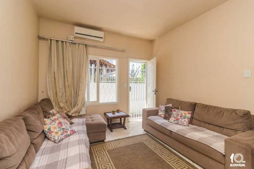 Foto 2 de Casa com 3 Quartos para alugar, 80m² em Centro, São Leopoldo