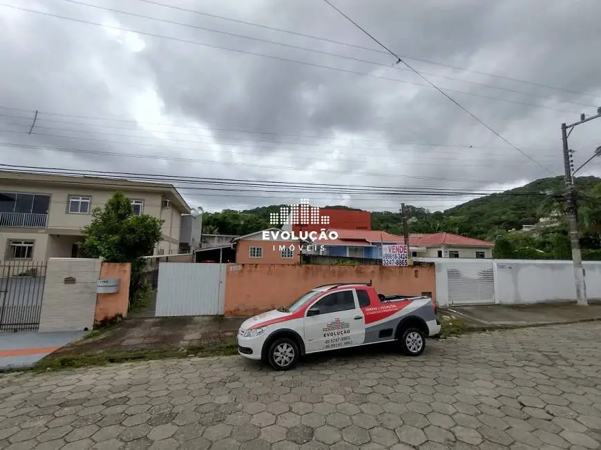 Foto 1 de Casa com 3 Quartos à venda, 100m² em Ipiranga, São José