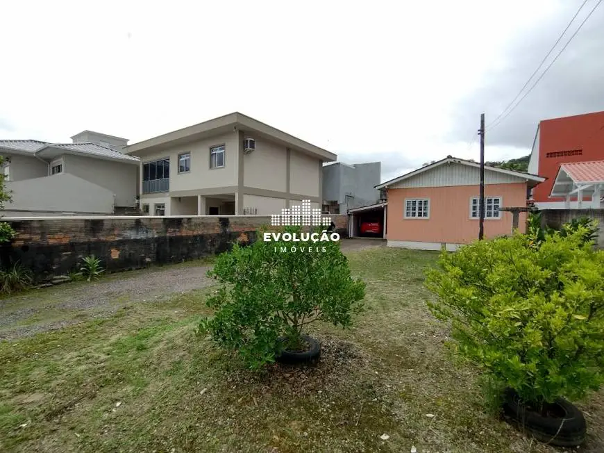 Foto 3 de Casa com 3 Quartos à venda, 100m² em Ipiranga, São José