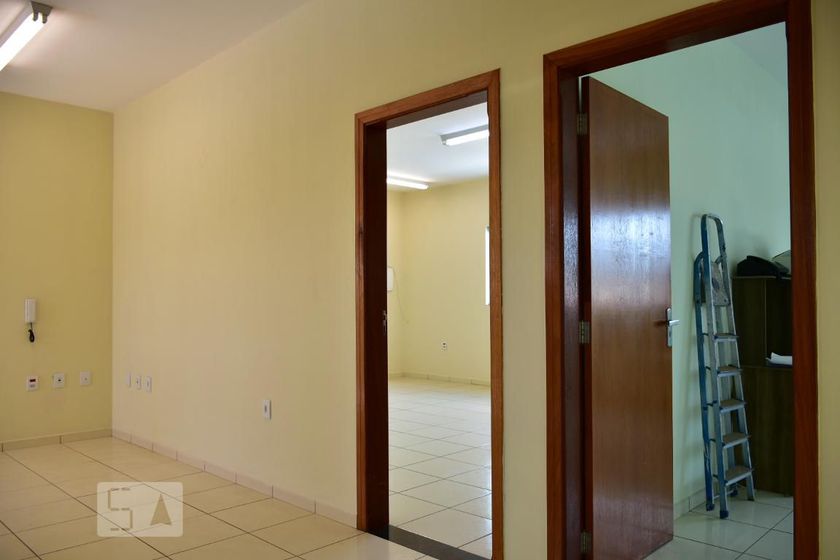 Foto 3 de Casa com 3 Quartos para alugar, 45m² em Loteamento Adventista Campineiro, Hortolândia