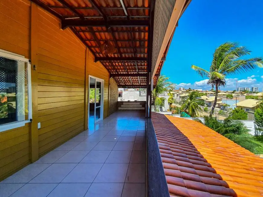 Foto 1 de Casa com 4 Quartos à venda, 400m² em De Lourdes, Fortaleza