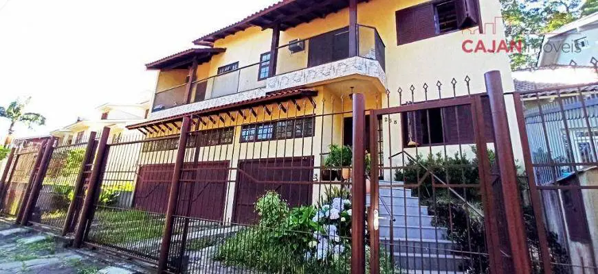 Foto 1 de Casa com 4 Quartos à venda, 306m² em Jardim Itú Sabará, Porto Alegre