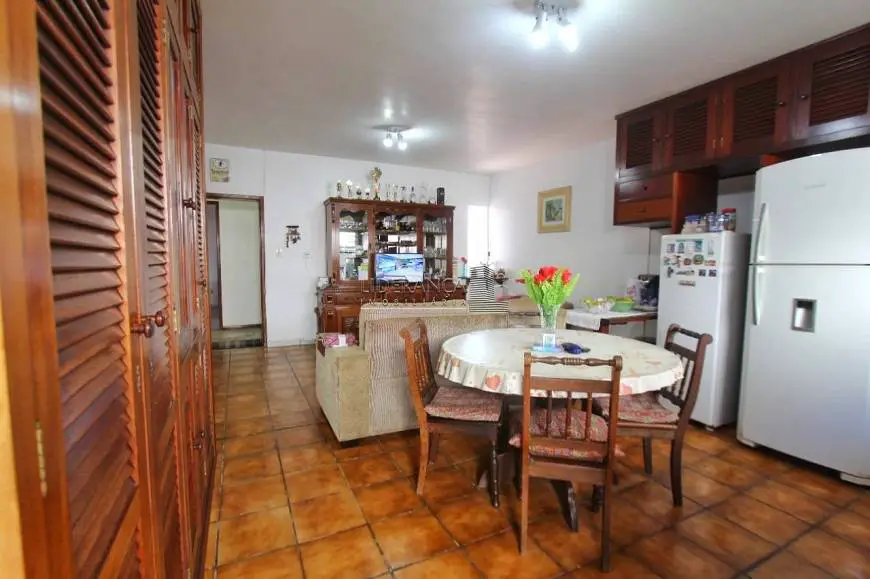 Foto 3 de Casa com 4 Quartos à venda, 147m² em Trindade, Florianópolis