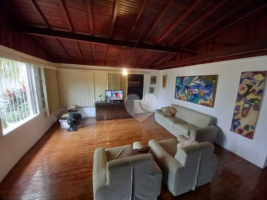 Foto 2 de Casa com 5 Quartos à venda, 300m² em Grajaú, Rio de Janeiro