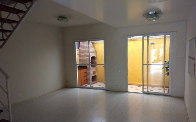Foto 1 de Casa de Condomínio com 3 Quartos à venda, 110m² em Jardim Rosa Maria, São Paulo