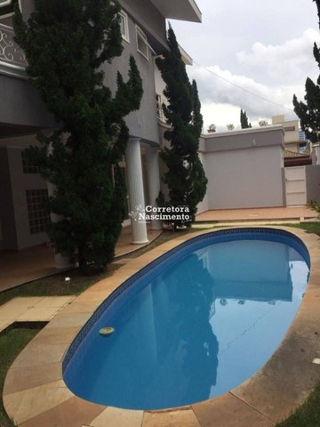 Foto 2 de Casa de Condomínio com 5 Quartos à venda, 532m² em Parque Residencial Aquarius, São José dos Campos