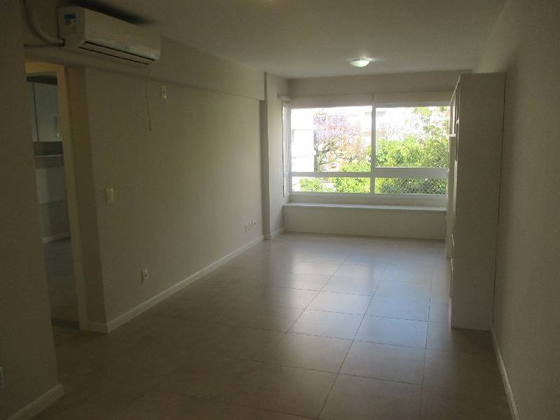Foto 1 de Apartamento com 1 Quarto para alugar, 53m² em Independência, Porto Alegre