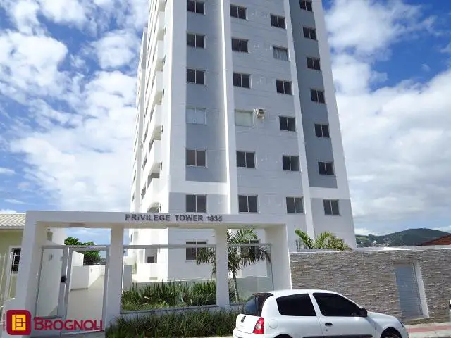 Foto 1 de Apartamento com 2 Quartos para alugar, 57m² em Areias, São José