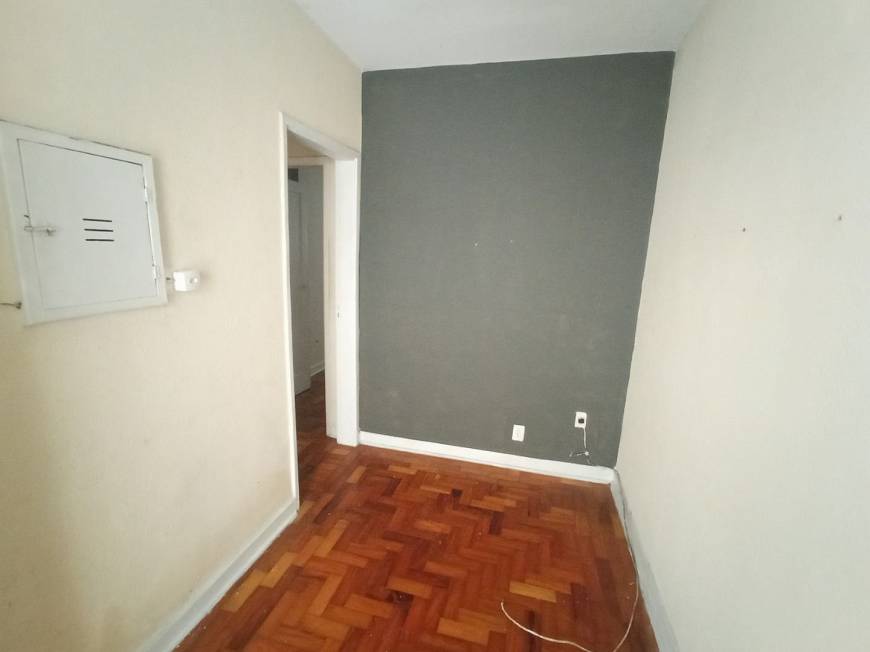 Foto 1 de Apartamento com 2 Quartos para alugar, 40m² em Boqueirão, Santos