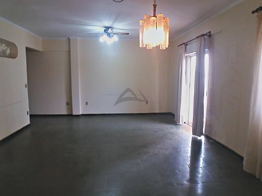 Foto 3 de Apartamento com 2 Quartos à venda, 110m² em Cambuí, Campinas