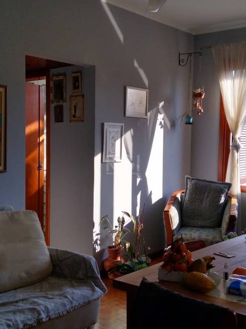 Foto 3 de Apartamento com 2 Quartos à venda, 61m² em Menino Deus, Porto Alegre