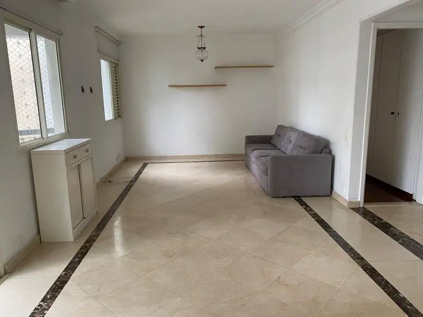 Foto 2 de Apartamento com 2 Quartos para alugar, 106m² em Moema, São Paulo