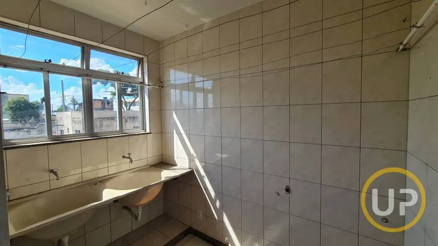 Foto 4 de Apartamento com 3 Quartos para alugar, 90m² em Água Branca, Contagem